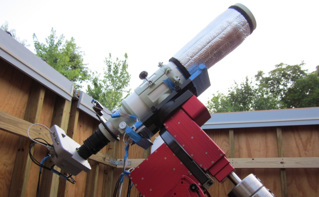 Telescope with roof open